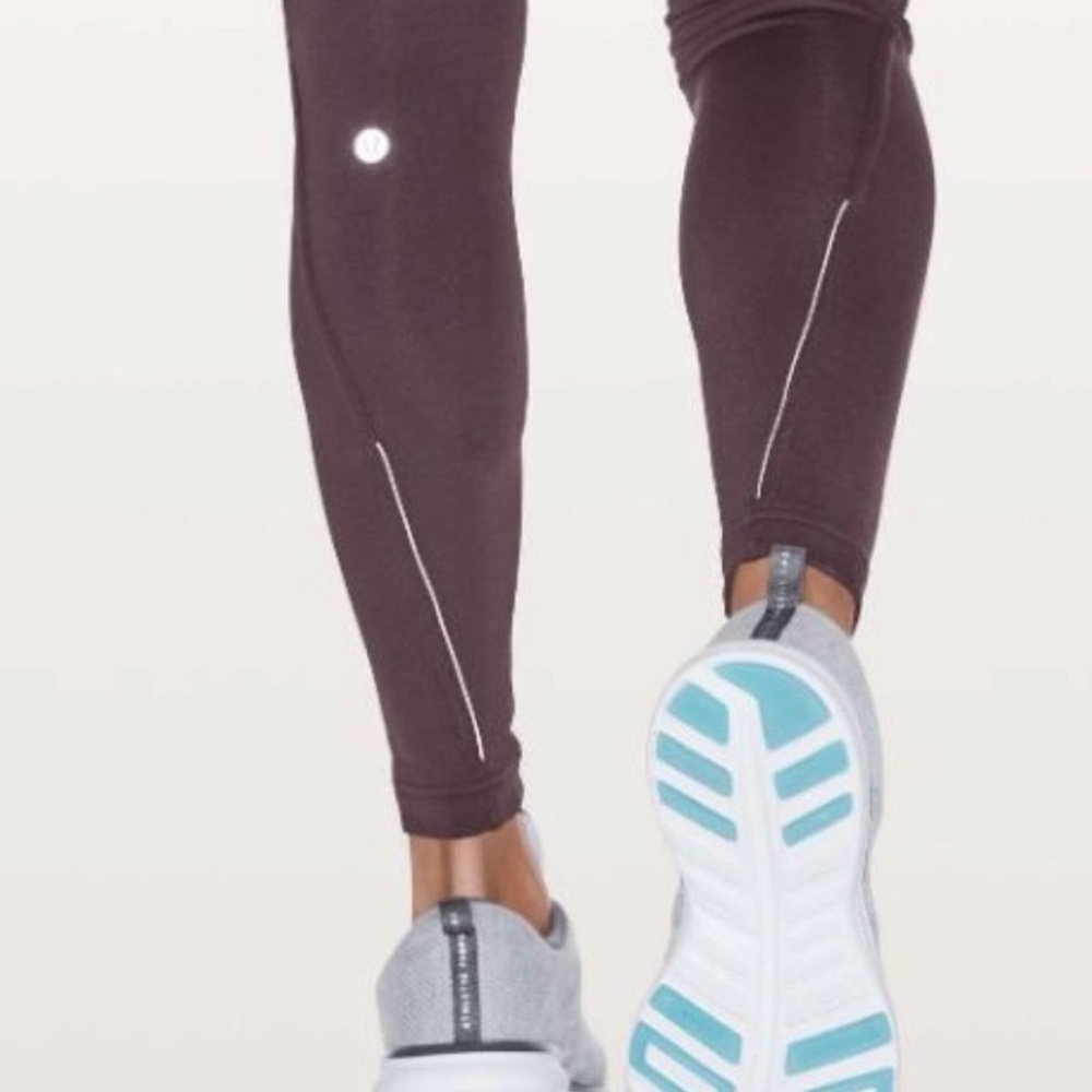 Lululemon Fast As Fleece Tight
Black Cherry Womens Size 4
Reflective Pocket - Picture 2 of 14